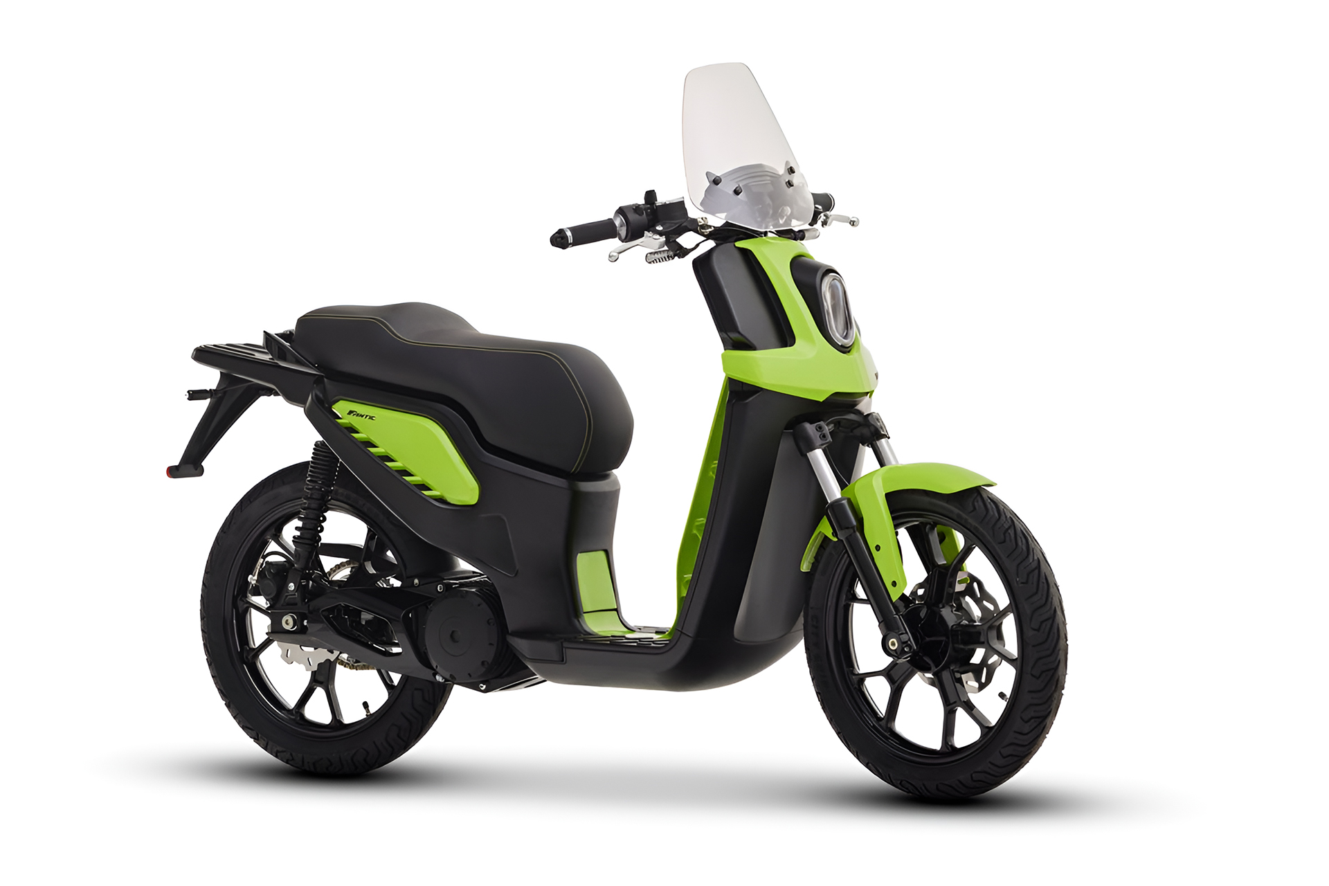 Marca italiana lança Scooter elétrica com bateria de 4,4 kWh que proporciona autonomia de até 99,7 quilômetros e pode ser pilotada dentro e fora do centro urbano