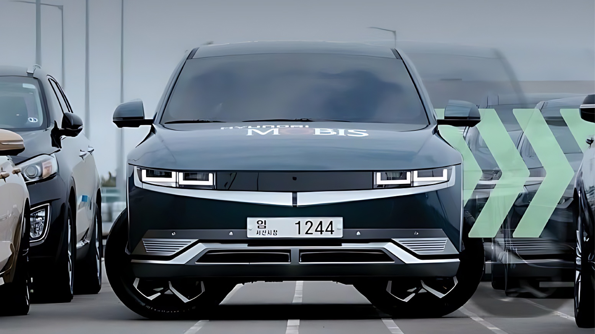 Hyundai revela carro que anda de lado e promete revolucionar o modo como estacionamos nossos veículos no futuro