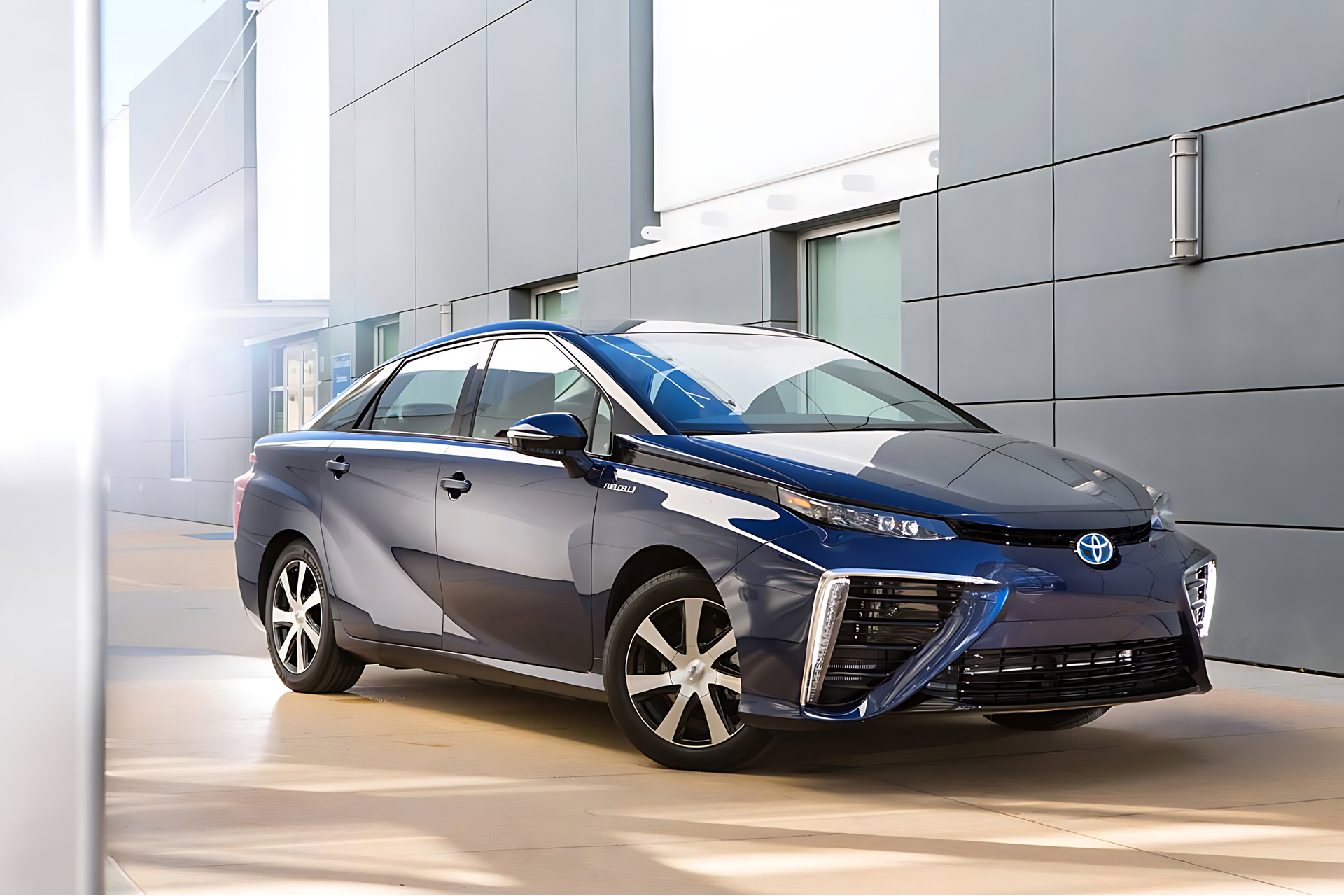 Toyota transforma o futuro da mobilidade sustentável no Brasil com um carro elétrico a hidrogênio usando etanol