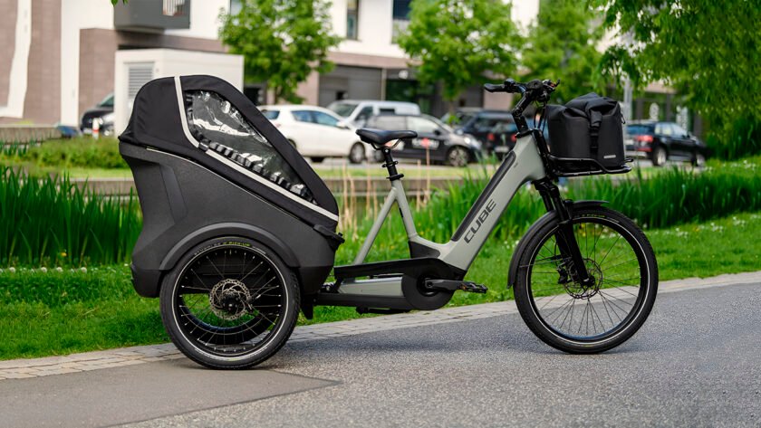 Triciclo elétrico Trike Hybrid da parceria entre BMW e Cube pode transportar até 220 kg de carga