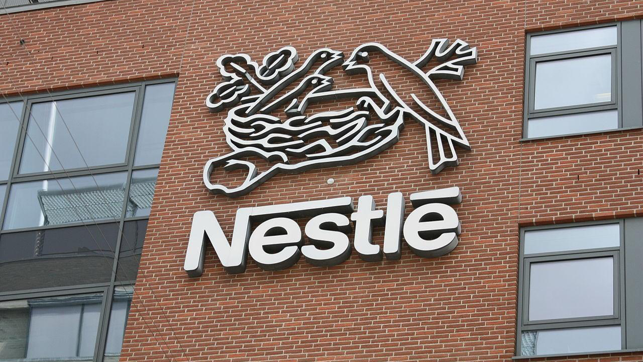 Vagas home office na Nestlé! Multinacional abre processo seletivo com 2.4 mil vagas para pessoas com e sem experiência