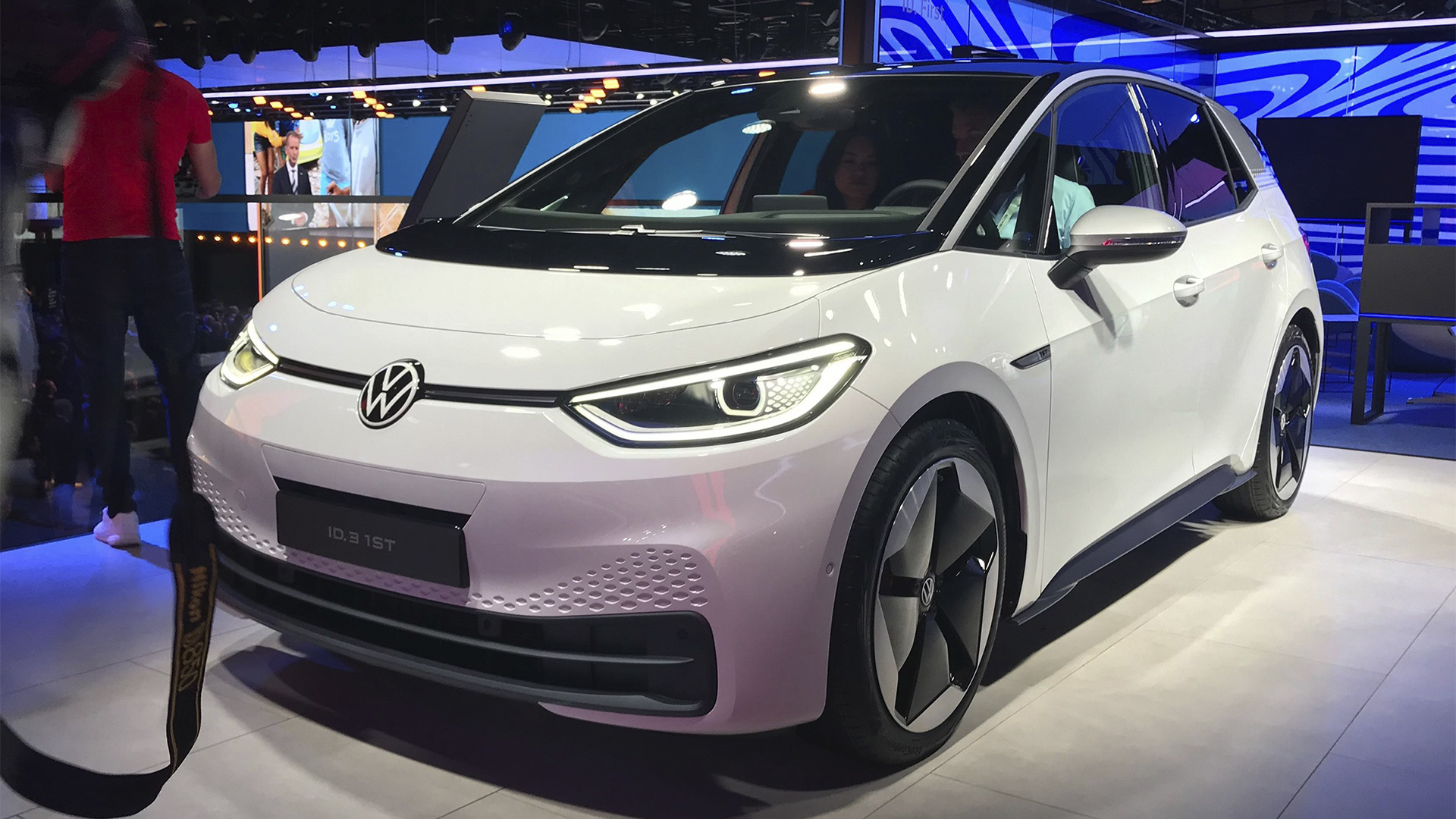 Carros elétricos baratos da Volkswagen! Montadora busca parceria com fabricante chinesa
