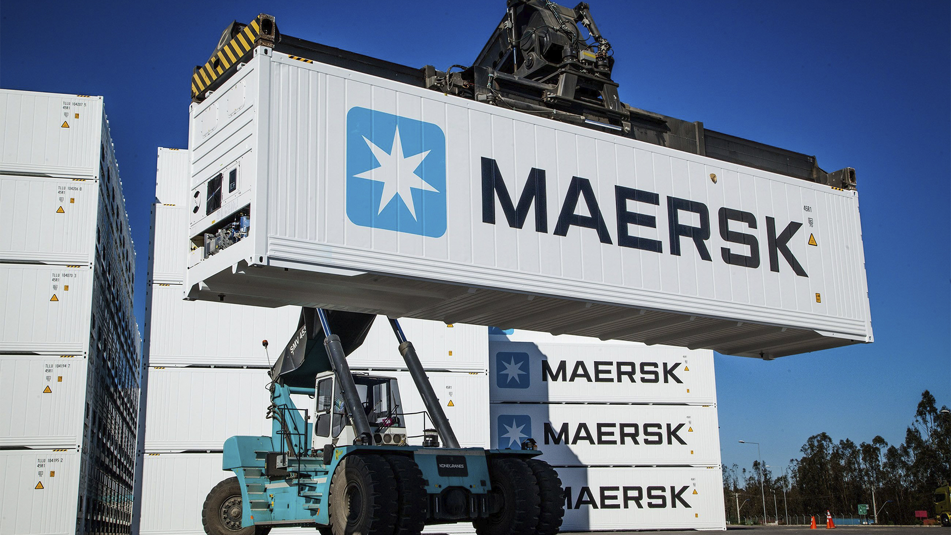 Gigante do transporte marítimo Maersk abre vagas de emprego para profissionais de nível médio e mais