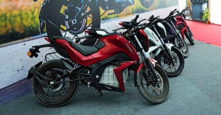 Tork Motors revela sua moto elétrica de baixo custo Kratos-R Urban com impressionante autonomia de até 180 km