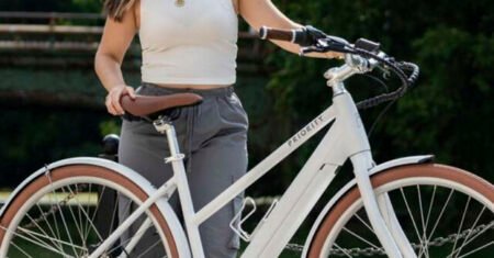 Bicicleta elétrica com acionamento por correia é um pioneirismo da Priority Bicycles