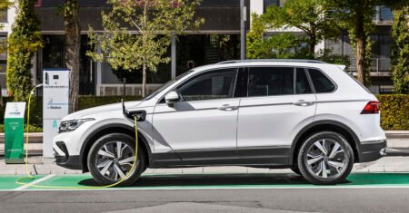 Volkswagen apresenta Tiguan híbrido 100 km de autonomia no modo EV e abre portas para modelo 100% elétrico a ser lançado em breve