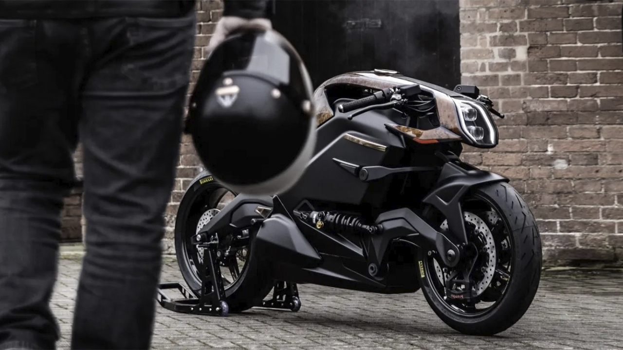 Empresa de motos de luxo Arc Vehicle lança moto elétrica e exige prova de riqueza financeira de quem quer fazer Test Drive
