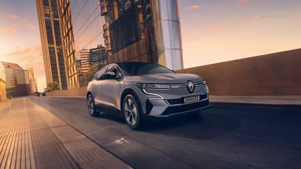 Renault Megane 2024: o elétrico que não é SUV, nem Hatch, mas tá na moda! 450km de autonomia