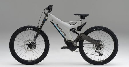 A e-MTB Concept é um protótipo de bicicleta elétrica da Honda que foi apresentada no Japan Mobility Show