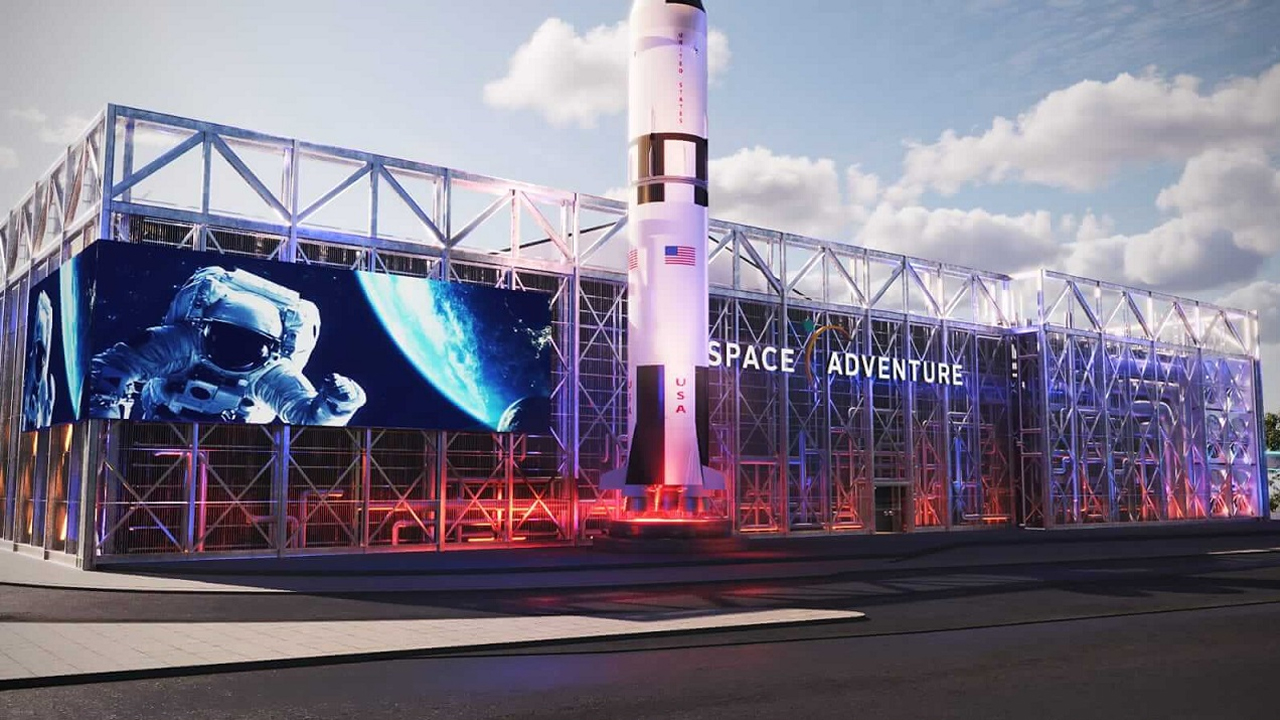 Viagem ao espaço em solo brasileiro; Novo parque espacial em Balneário Camboriú promete experiências únicas