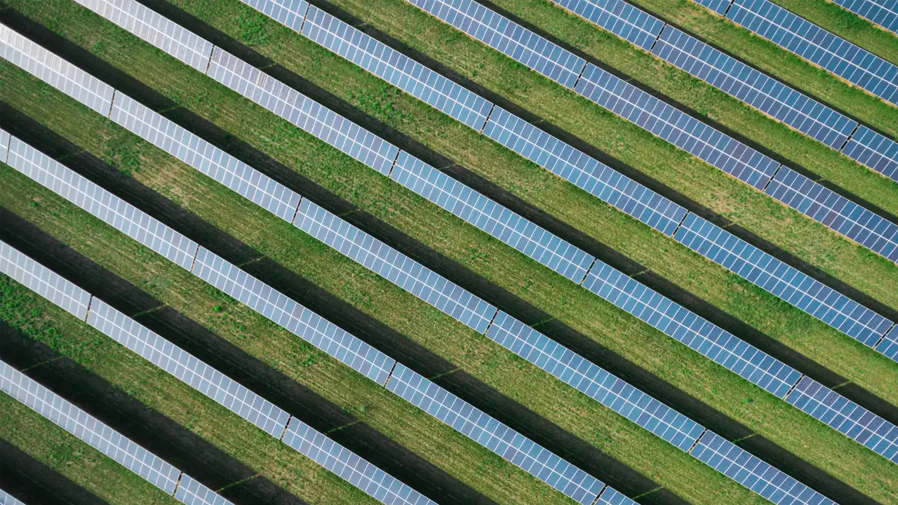 Energia solar em alta; Crescimento de 52.4% em Janeiro impulsiona sustentabilidade no Brasil