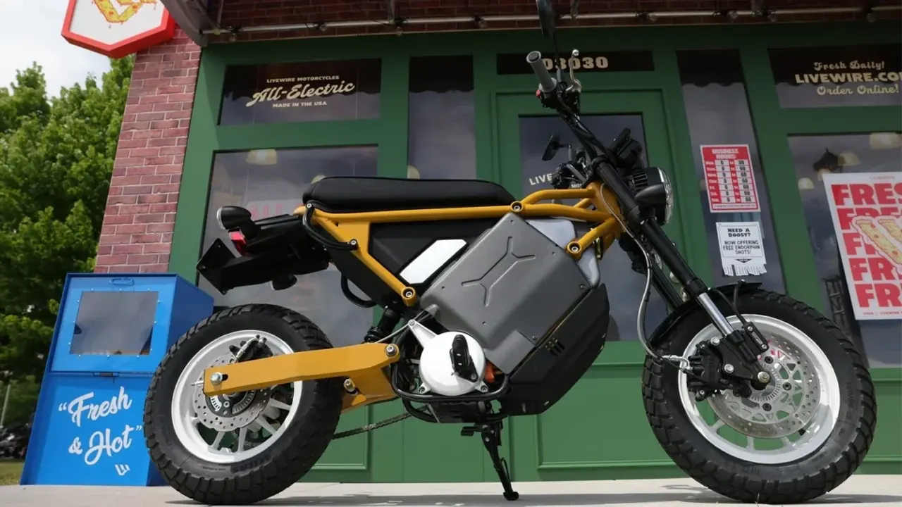 Harley-Davidson apresenta motos elétricas compactas LiveWire com autonomia de 160 km, motor de 125cc e baterias removíveis 1 Harley-Davidson apresenta motos elétricas compactas LiveWire com autonomia de 160 km, motor de 125cc e baterias removíveis